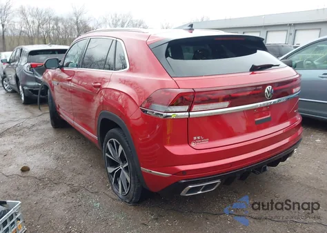 2024 Volkswagen Atlas Cross Sport 2.0T Sel Premium R-Line from USA, damaged, VIN 1V2FE2CA9RC255106